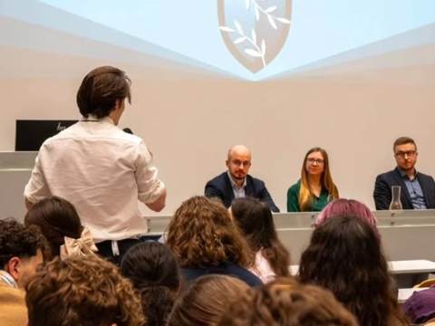 Panelová diskuse se studenty